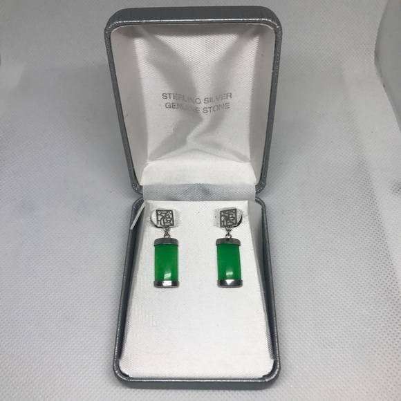 Jewelry - 925 Sterling Silver jade dangle earrings